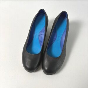 Crocs A-Leigh Closed Toe Wedge Shoes Women 10 Black Comfort Work Heels 14700
